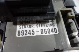 Изображение товара 82885 - 00082885 pereklyuchatel podrulevoj (strekoza) Subaru Tribeca 3