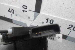 Изображение товара 82898 - 00082898 zamok dveri perednej pravoj 3