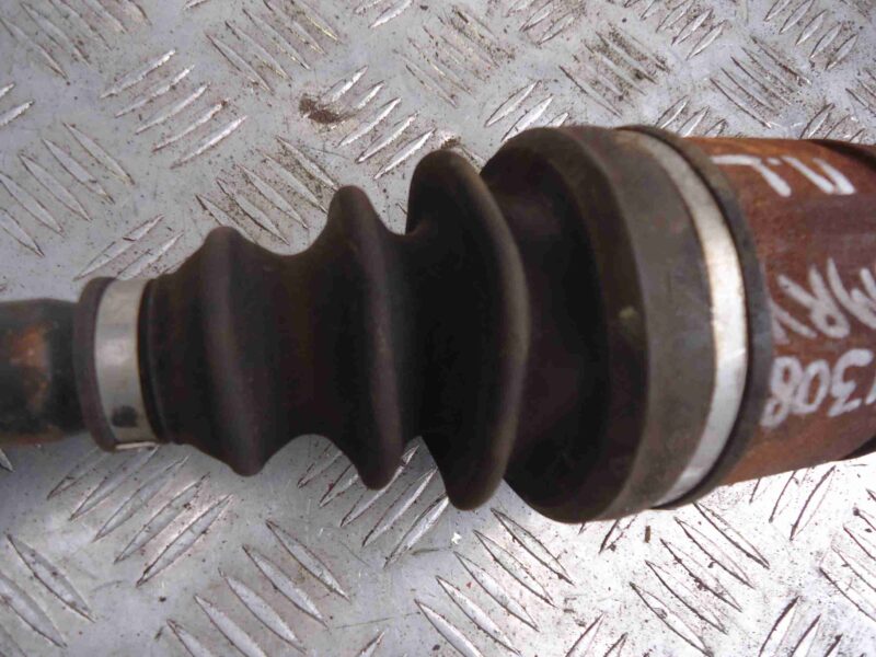 Изображение товара 82962 - 00082962 poluos perednyaya levaya Subaru Legacy