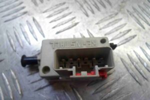 Изображение товара 83066 - 00083066 lyagushka pedali tormoza Peugeot 207