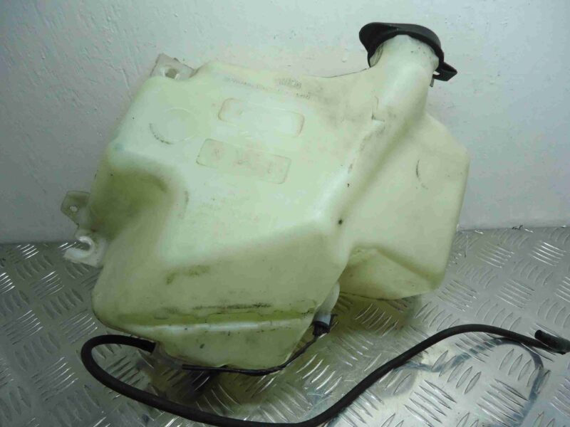 Изображение товара 83166 - 00083166 bachok omyvatelya Toyota Venza