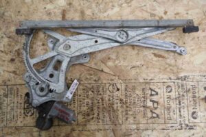 Изображение товара 83565 - 00083565 steklopodemnik perednij levyj 1