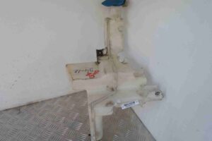 Изображение товара 83573 - 00083573 bachok omyvatelya Volvo S40