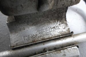 Изображение товара 83820 - 00083820 petlya dveri perednyaya Toyota Matrix 3