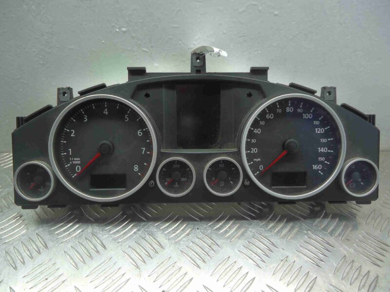 Изображение товара 83829 - 00083829 schitok priborov Toyota Corolla Matrix