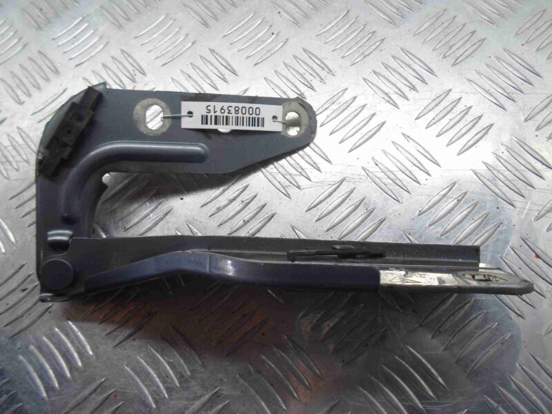 Изображение товара 83915 - 00083915 petlya kapota levaya Mercedes A klasse
