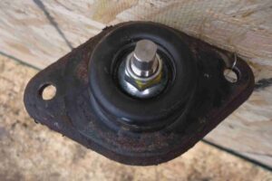 Изображение товара 83942 - 00083942 amortizator zadnij levyj Toyota Hiace 2