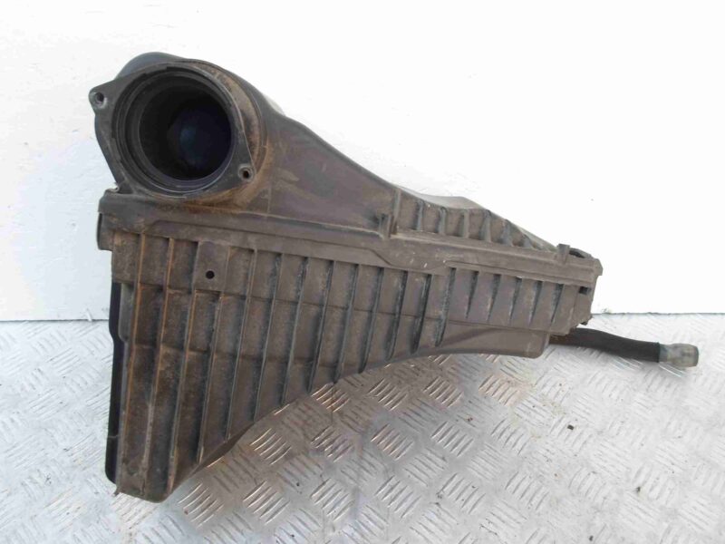 Изображение товара 84225 - 00084225 korpus vozdushnogo filtra Toyota Corolla Matrix