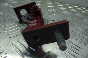 Изображение товара 84236 - 00084236 petlya dveri zadnyaya 1