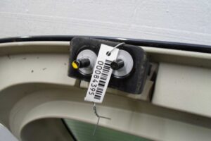 Изображение товара 84395 - 00084395 kryshka bagazhnika Toyota Hiace 3