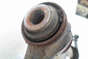 Изображение товара 84655 - 00084655 rychag perednij levyj nizhnij Ford Kuga 1