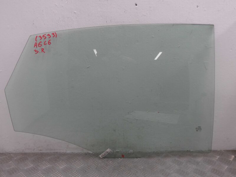 Изображение товара 84687 - 00084687 steklo dveri zadnej pravoj