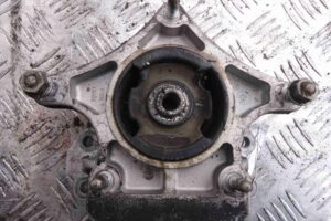 Изображение товара 84774 - 00084774 podushka krepleniya kpp Ford Transit 3