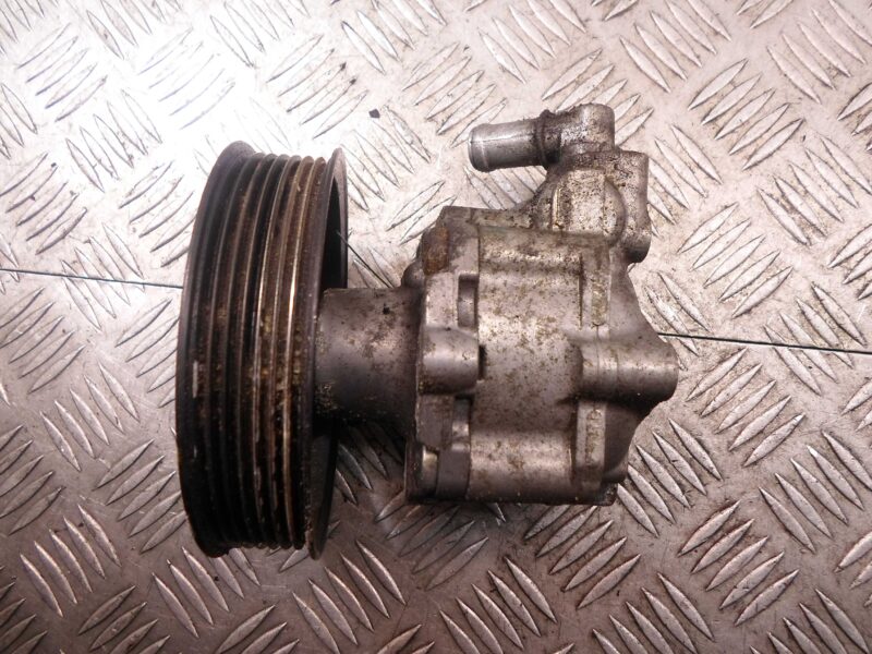 Изображение товара 84982 - 00084982 nasos gur Toyota Corolla Verso