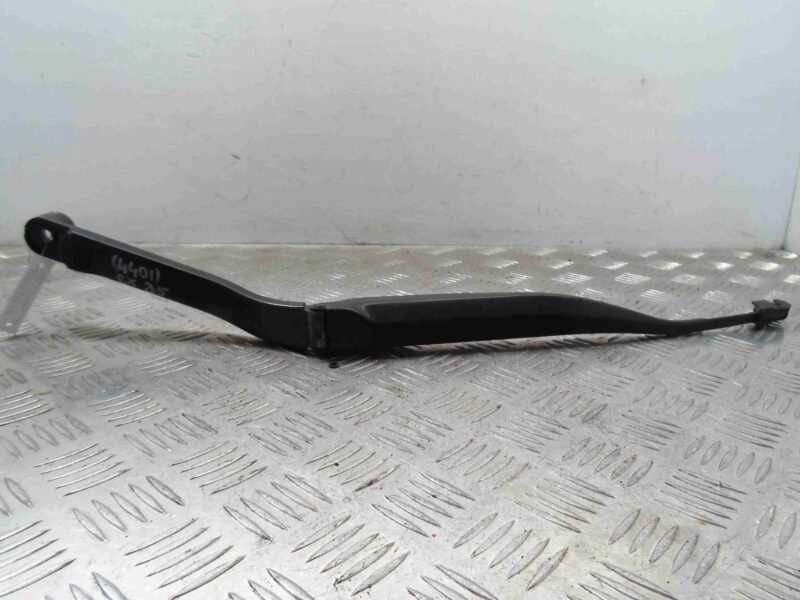 Изображение товара 85038 - 00085038 povodok stekloochistitelya Toyota Hiace