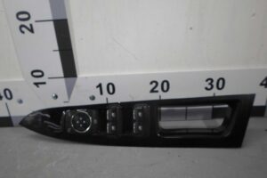 Изображение товара 85044 - 00085044 knopka steklopodemnika Chevrolet Aveo 2