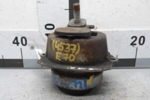 Изображение товара 85620 - 00085620 podushka krepleniya dvigatelya 