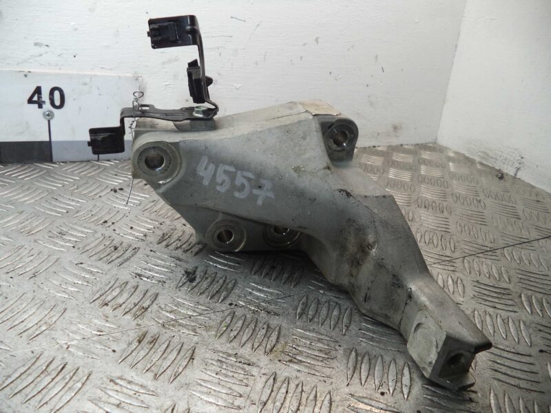 Изображение товара 85853 - 00085853 kronshtejn dvigatelya