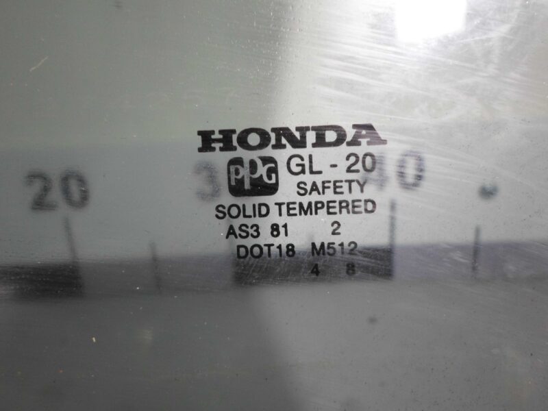 Изображение товара 86164 - 00086164 steklo dveri zadnej levoj