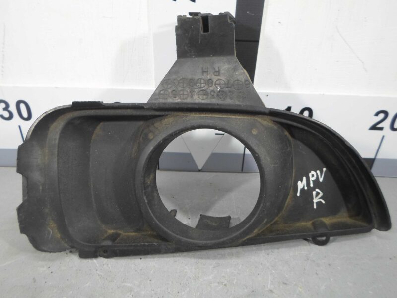 Изображение товара 86177 - 00086177 zaglushka (reshetka) v bamper Subaru Tribeca