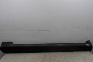 Изображение товара 86339 - 00086339 porog plastikovyj levyj Toyota Hiace