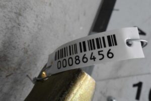 Изображение товара 86456 - 00086456 petlya kapota levaya Land Rover Range Rover Sport 2