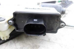 Изображение товара 86584 - 00086584 steklopodemnik perednij pravyj 2