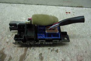 Изображение товара 86663 - 00086663 dzhojstik regulirovki zerkal 1