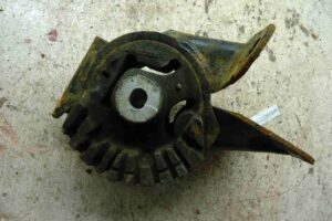 Изображение товара 86687 - 00086687 podushka krepleniya kpp Citroen C5 1