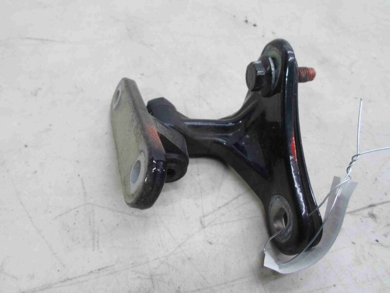 Изображение товара 86697 - 00086697 petlya dveri perednyaya Ford Scorpio