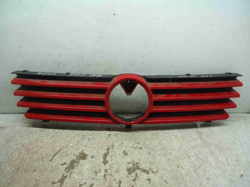 Изображение товара 86817 - 00086817 reshetka radiatora Toyota Sequoia