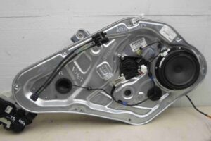 Изображение товара 86869 - 00086869 steklopodemnik zadnij levyj Audi TT 2