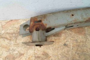 Изображение товара 87061 - 00087061 usilitel bampera perednij Peugeot 306 3