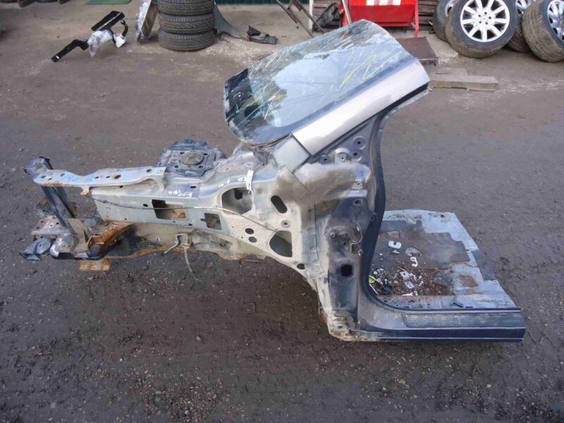 Изображение товара 87673 - 00087673 chetvert perednyaya levaya Citroen C5