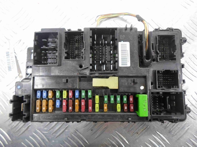 Изображение товара 87878 - 00087878 blok predokhranitelej Chevrolet Aveo