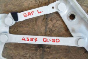 Изображение товара 88061 - 00088061 petlya kryshki bagazhnika 1