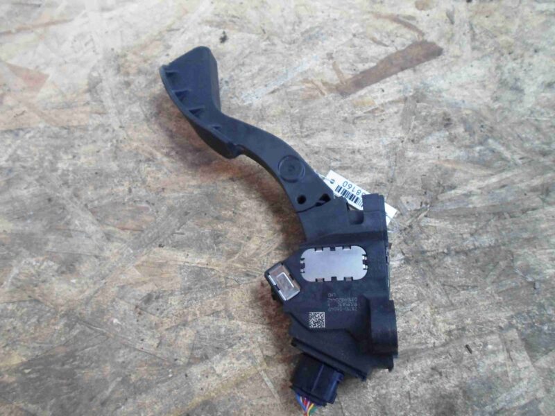 Изображение товара 88160 - 00088160 pedal gaza Subaru Legacy