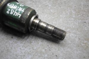 Изображение товара 88295 - 00088295 poluos perednyaya levaya Peugeot 306 2