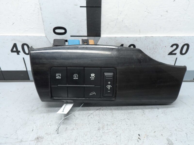 Изображение товара 88315 - 00088315 knopka salona Audi TT