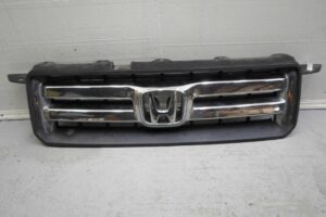 Изображение товара 88822 - 00088822 reshetka radiatora Volkswagen Amarok 1