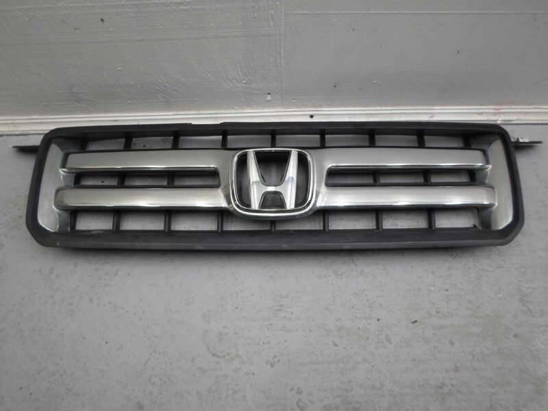 Изображение товара 88822 - 00088822 reshetka radiatora Volkswagen Amarok