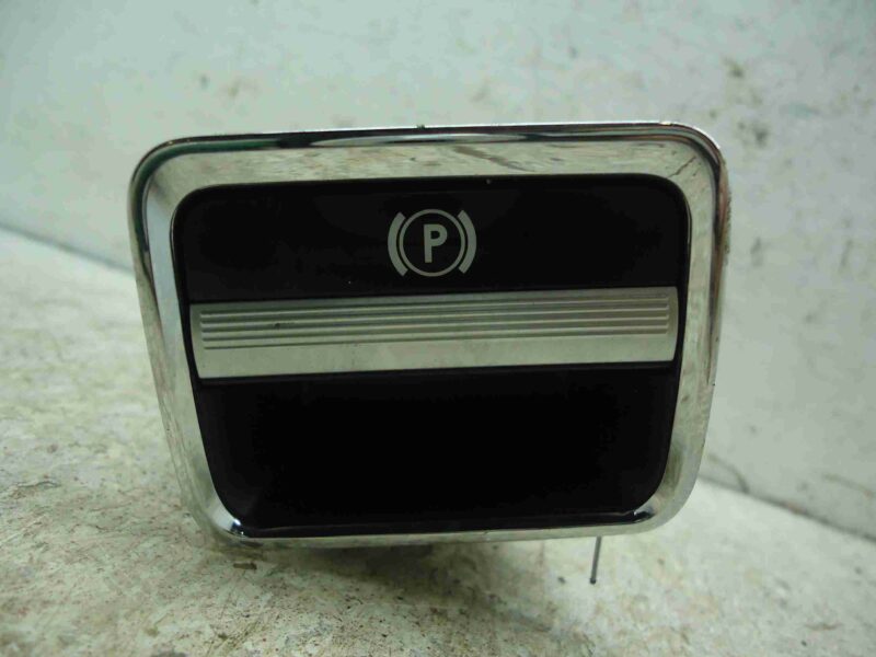 Изображение товара 88948 - 00088948 knopka salona Ford Scorpio