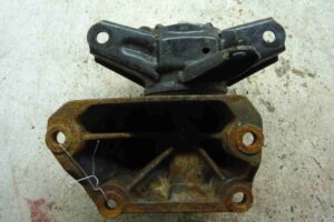 Изображение товара 89019 - 00089019 podushka krepleniya kpp Pontiac TransSport