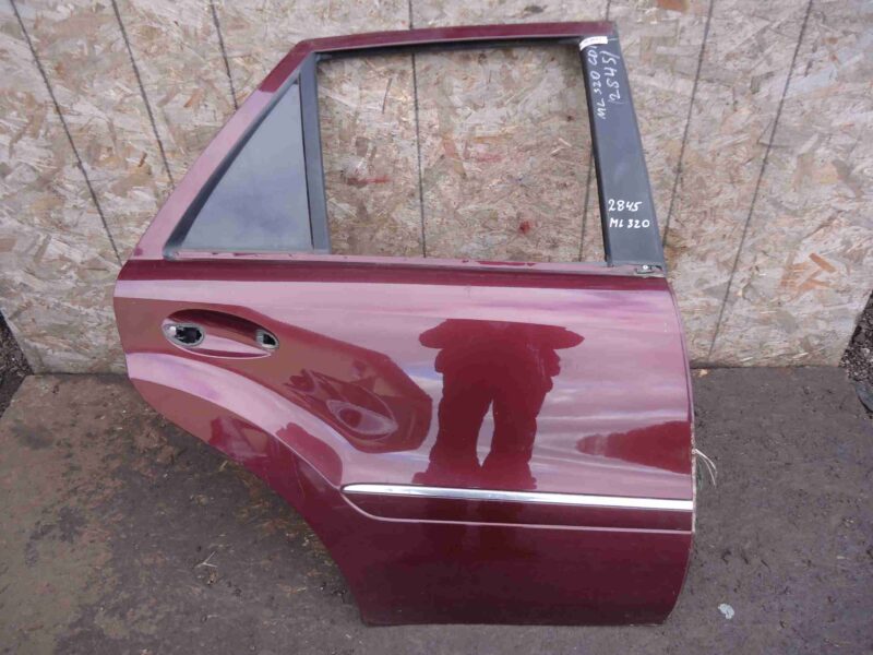 Изображение товара 89112 - 00089112 dver zadnyaya pravaya Ford Escort