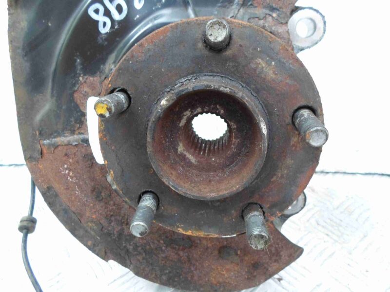 Изображение товара 89229 - 00089229 kulak povorotnyj pravyj Toyota Hiace