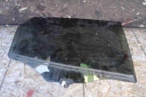 Изображение товара 89266 - 00089266 steklo dveri zadnej levoj Mercedes CLA