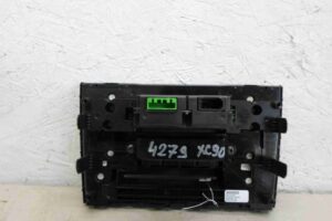 Изображение товара 89290 - 00089290 panel upravleniya magnitoloj Volvo V50 1