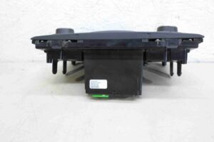 Изображение товара 89290 - 00089290 panel upravleniya magnitoloj Volvo V50 2