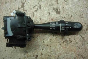 Изображение товара 89541 - 00089541 pereklyuchatel podrulevoj (strekoza) 