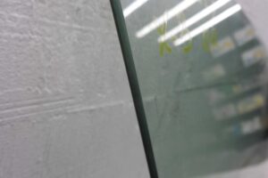 Изображение товара 89862 - 00089862 steklo dveri perednej pravoj 1